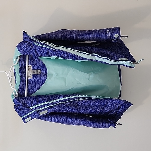 Champion winter jacket size XS  4-5 in purple with shades of blue. - Picture 3 of 4